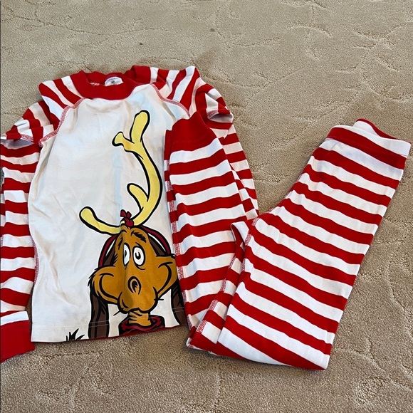 Hanna Andersson Kids Dr. Seuss Grinch Long John Pajama Set Color: Max Size: 10 - Picture 2 of 7